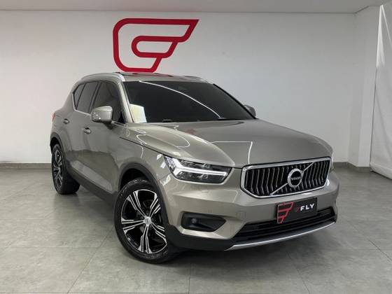 VOLVO XC40 2.0 T4 GASOLINA INSCRIPTION GEARTRONIC